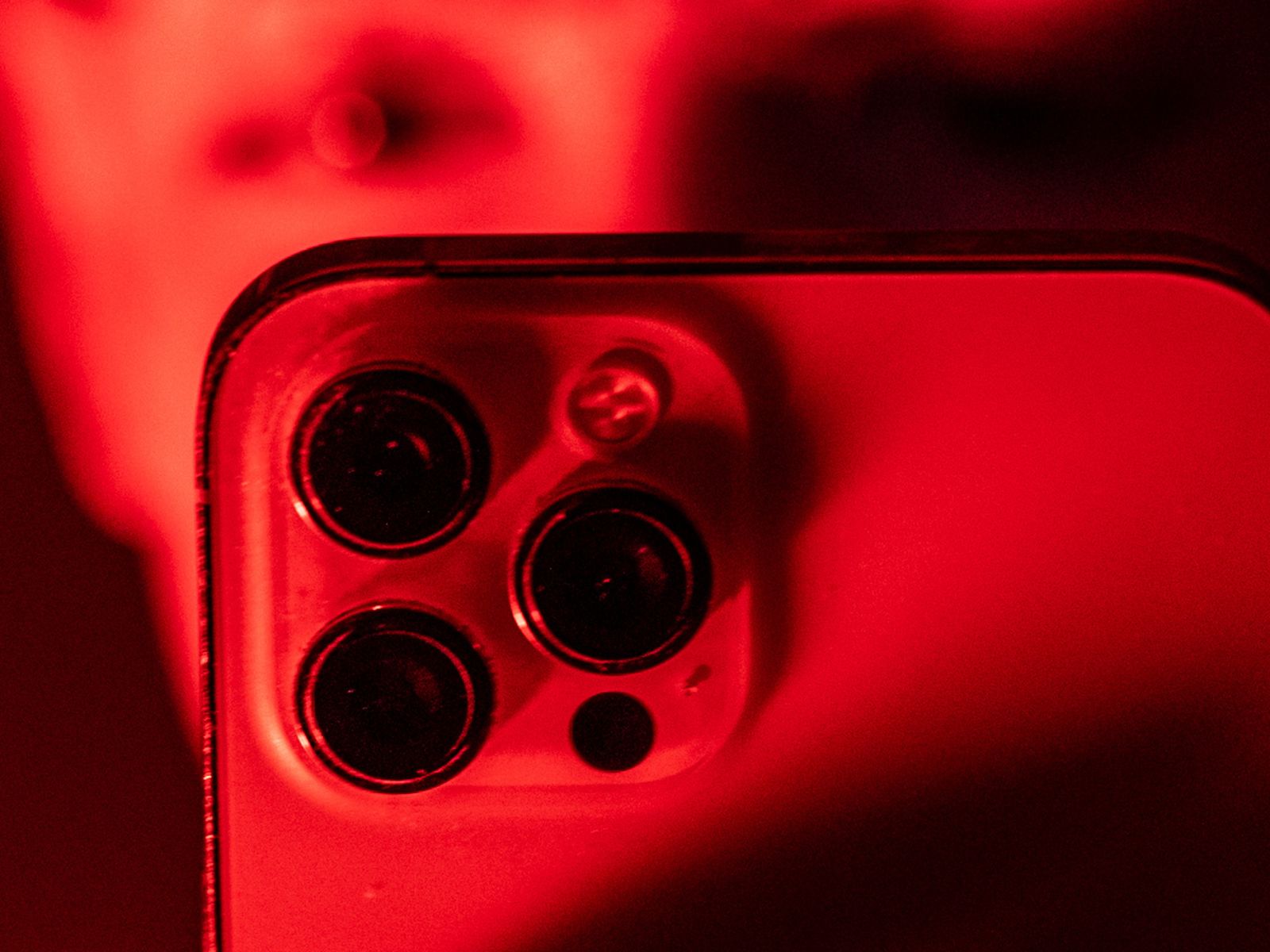 Europa ya piensa en prohibir las redes sociales a menores de edad, ¿qué implica esto?