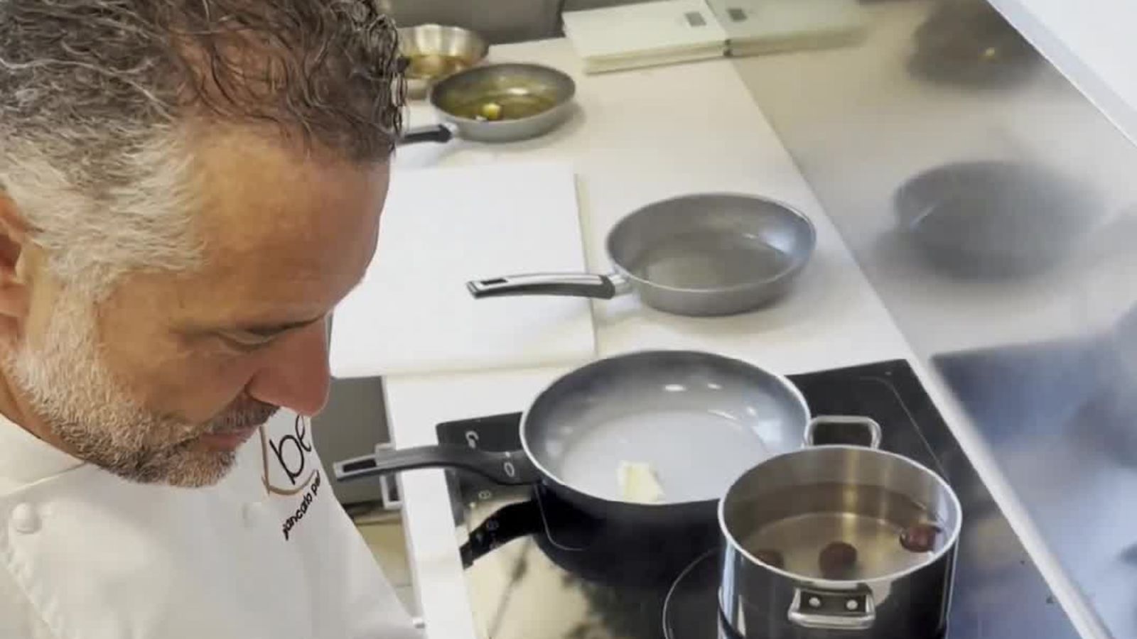 Giancarlo Perbellini nella nostra cucina di redazione