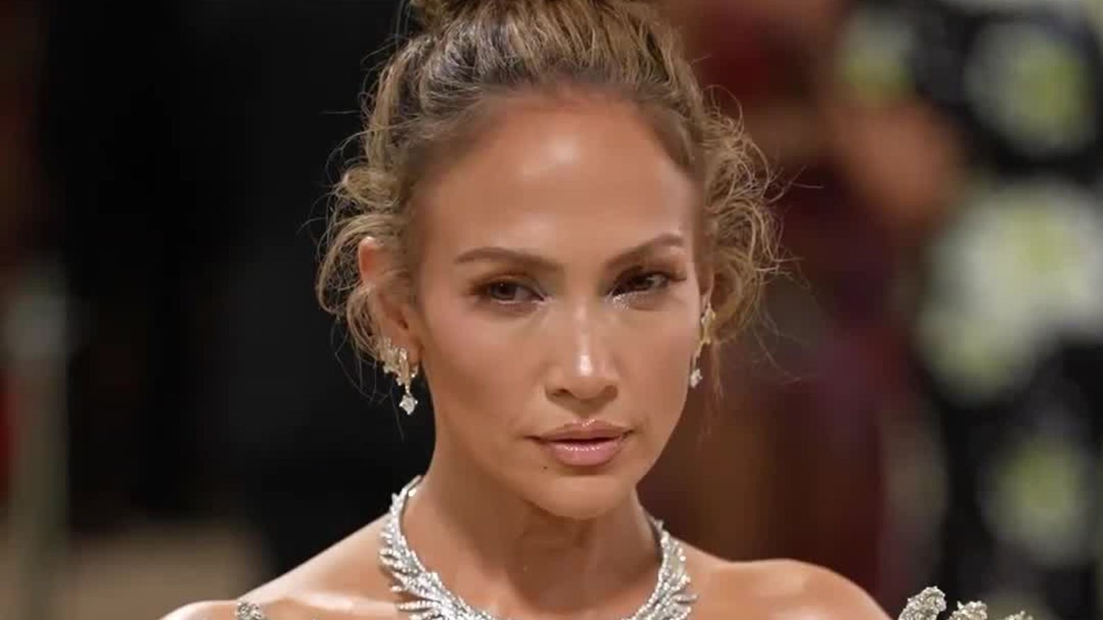 Jennifer Lopez: todas las claves de su look en la Met gala