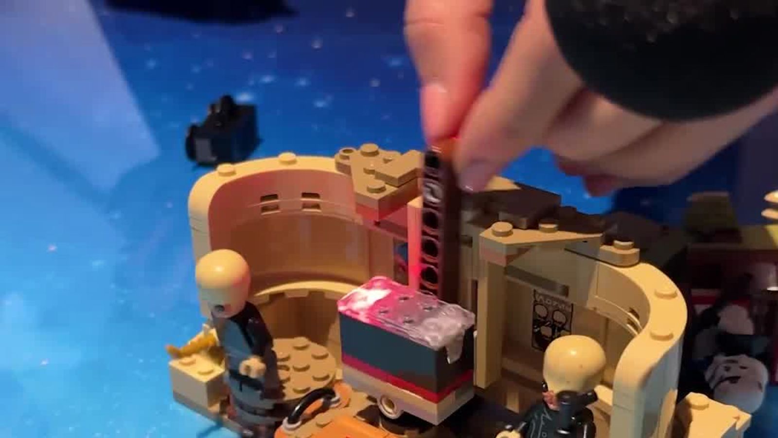 Lego Gives Its Analog Bricks a Digital Brain—With No Screen Time