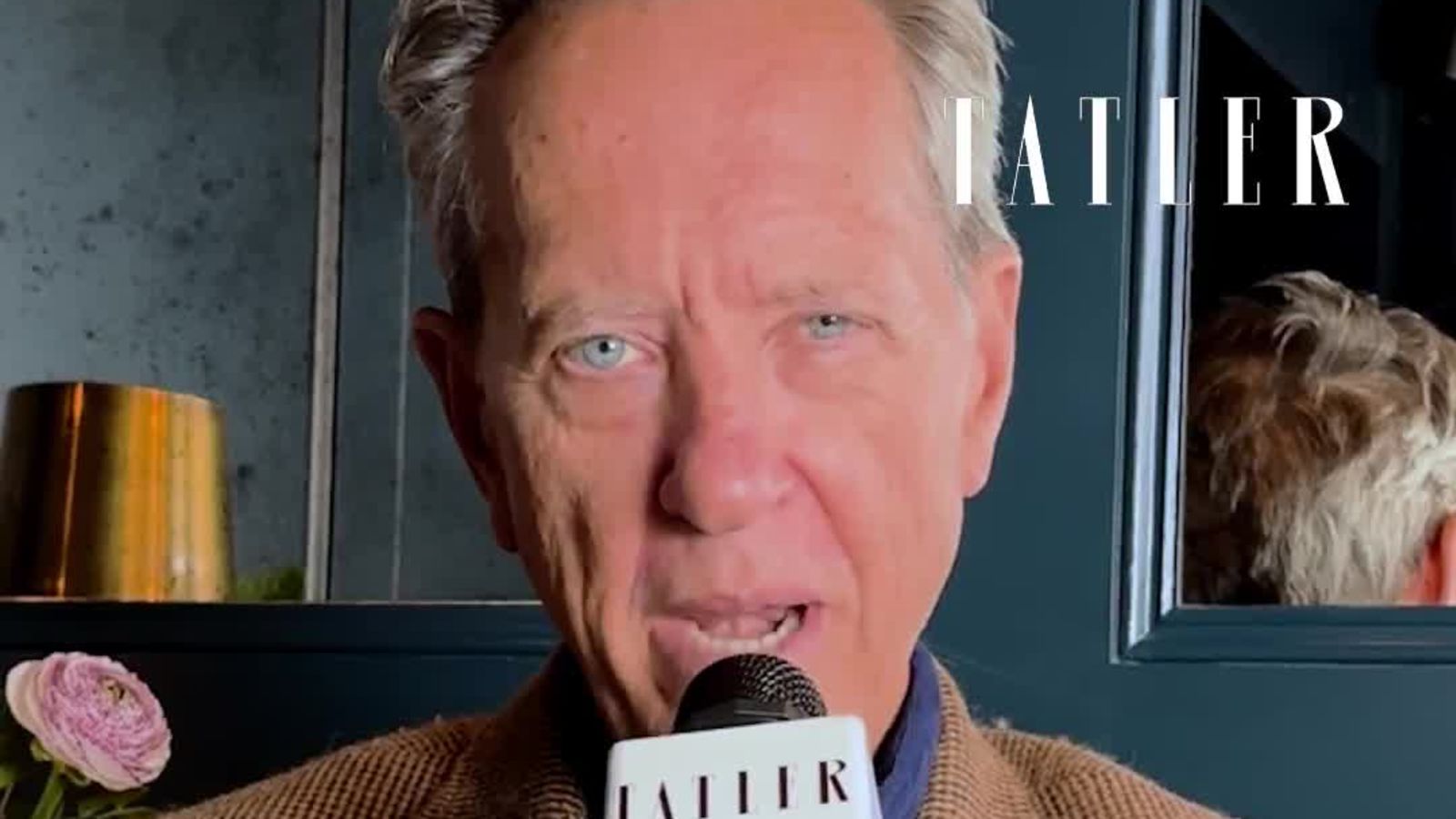 Richard E. Grant Tests His 'Famous Sisters' Knowledge