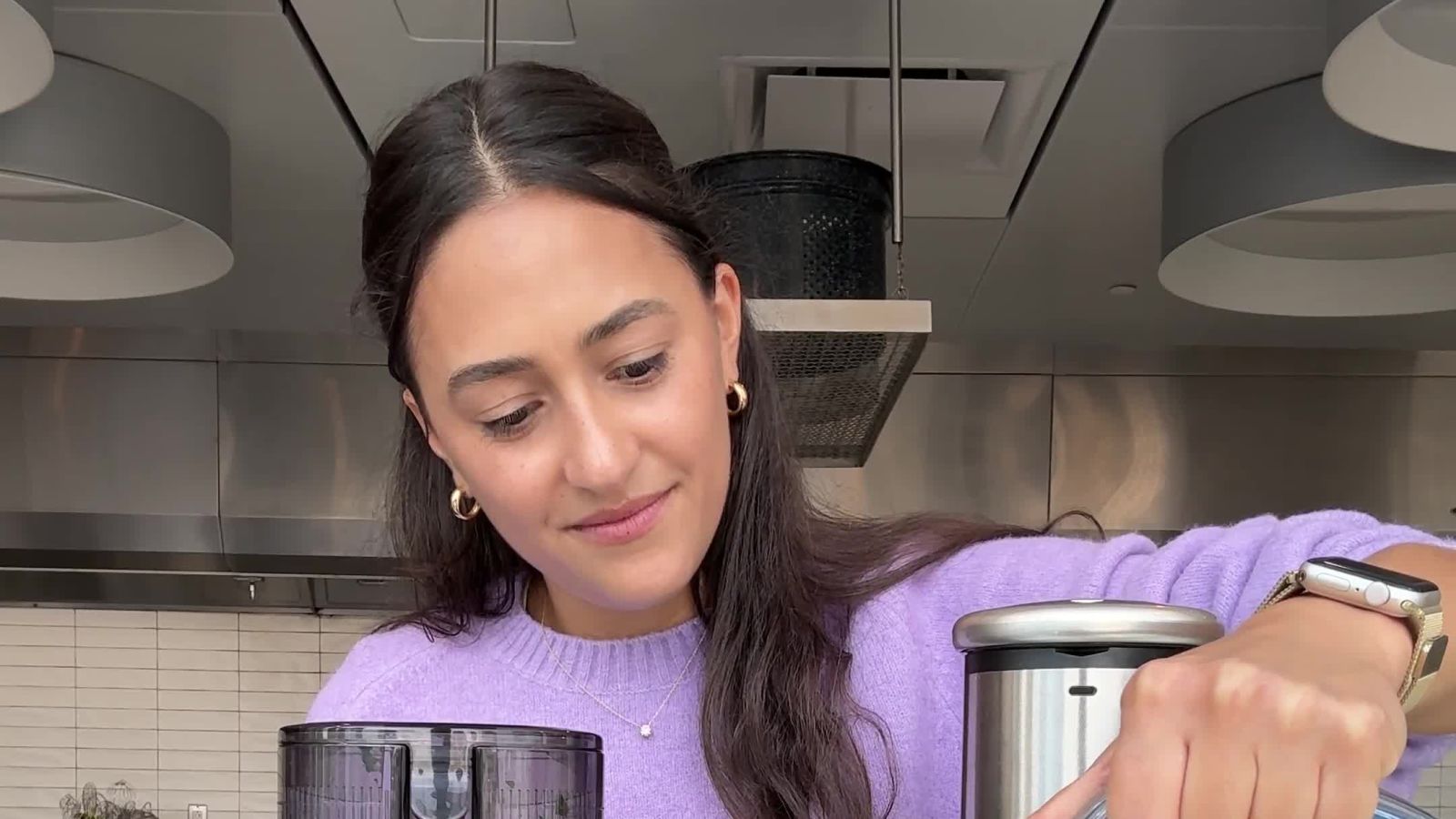 Test Kitchen Versus: Battler of the Juicers