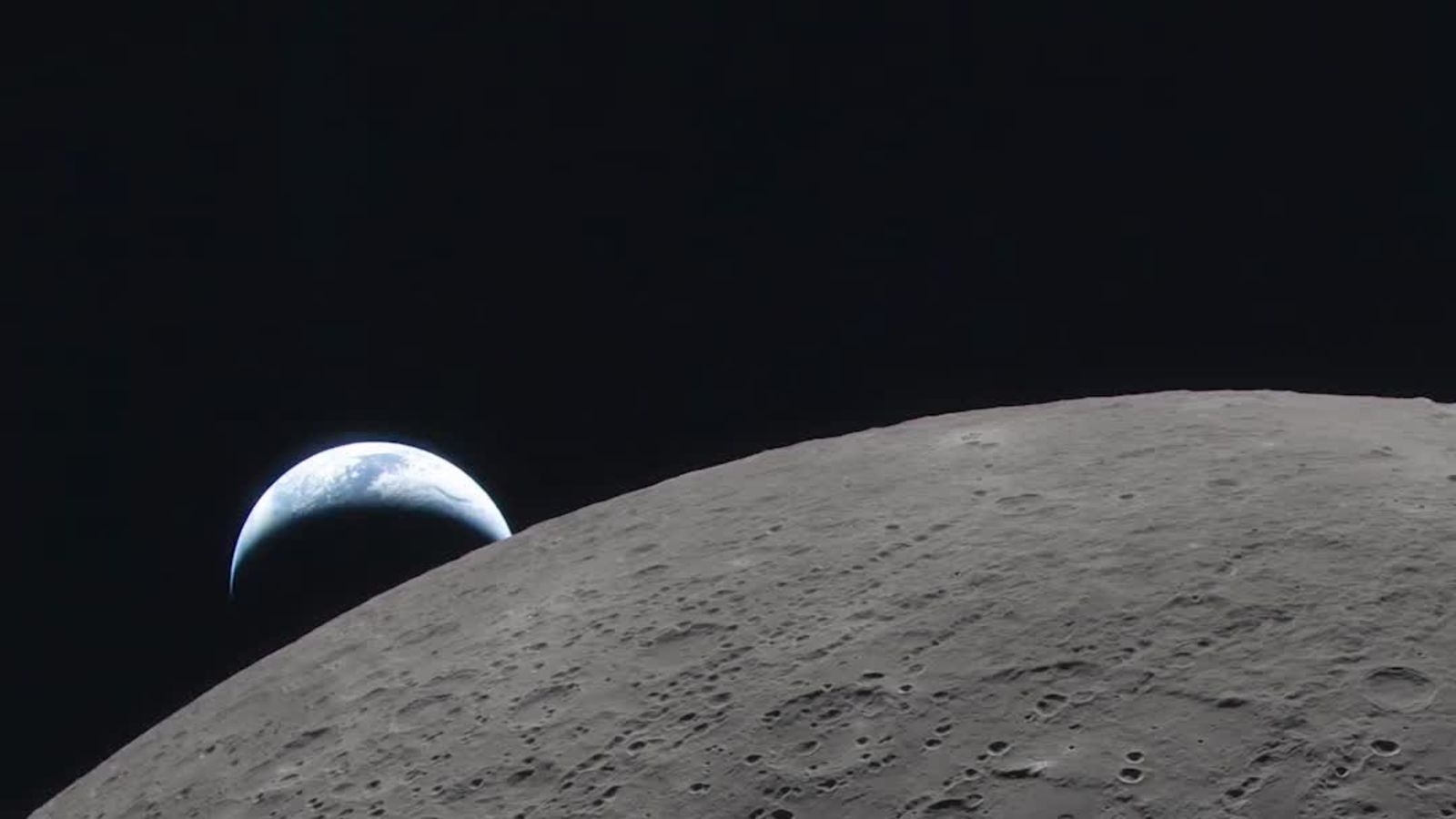 SpaceX’s Rocket Crashing Into the Moon Underlines Our Space Trash Problem