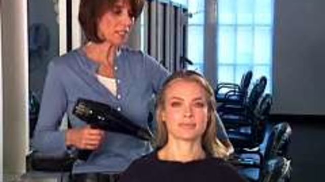 How to Give Yourself a Salon-Quality Blowout: Tips From Louis Licari Hairstylist Kim Lepine