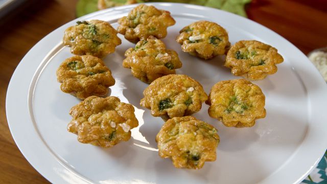 Party Treats! Here’s How to Make Healthier Broccoli and Cheese Tarts