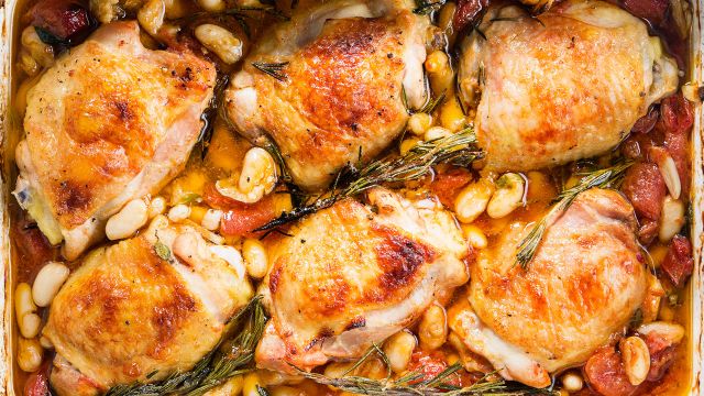 How to Make Braised Chicken Thighs Without a Recipe
