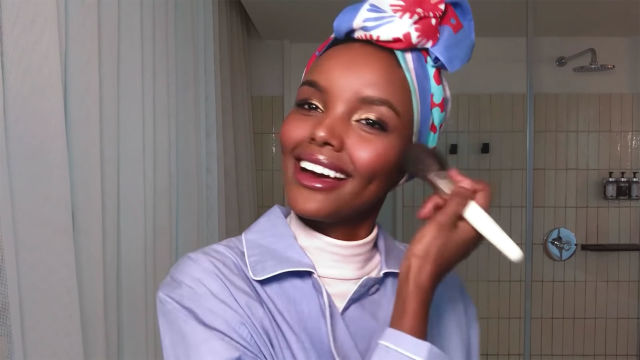 Halima Aden
s Guide to Glowing Skin and Rose Gold Party Eyes