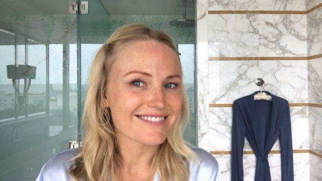 Malin Akerman
s Morning Routine