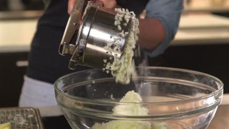 Thanksgiving: Making Mashed Potatoes