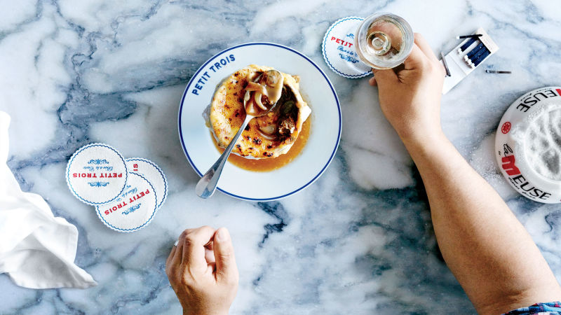 How to Make a Classic French Onion Soup (There Will Be Cheese)