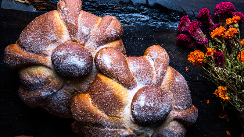 How to Make Mexican Day of the Dead Bread