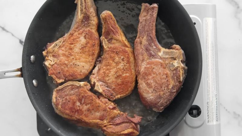 How to Make a 3-Ingredient Pork Chop Dinner