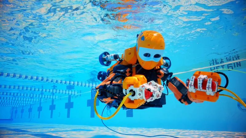 This Mer-Bot Can Swim, Grab Stuff, and Looks Like the Jason of the Deep