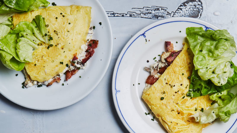 Omelet With Bacon, Mushrooms, and Ricotta