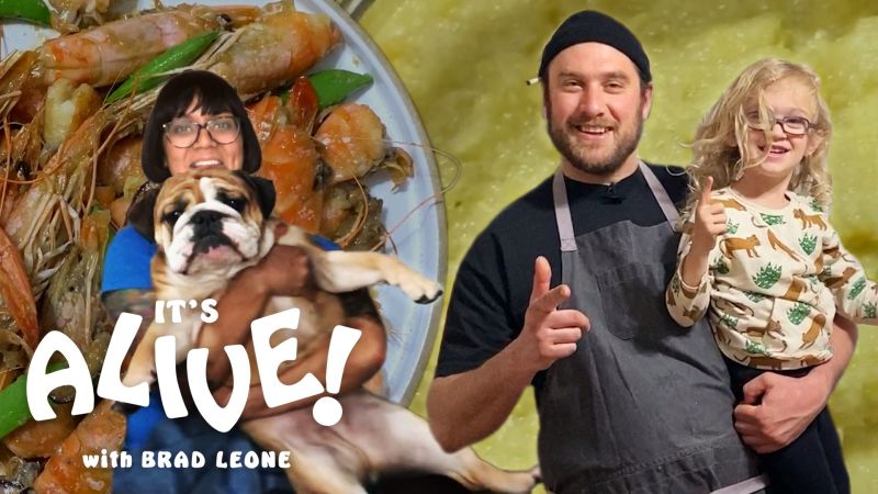 Brad Makes Garlic Ginger Paste at Home