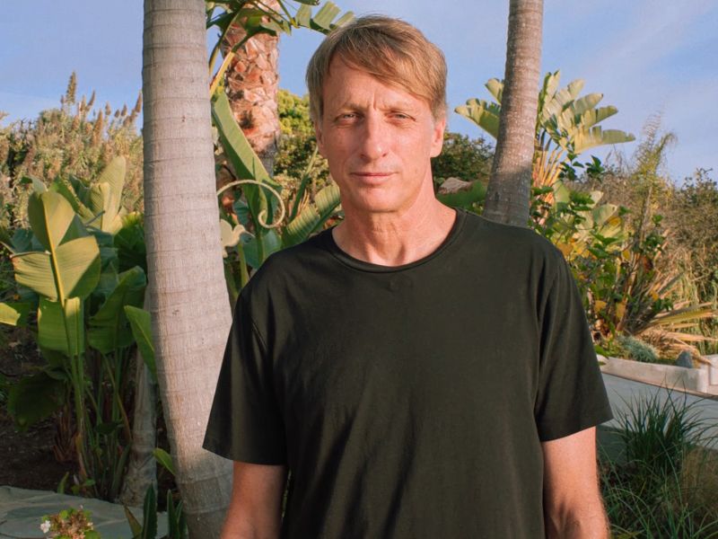 Watch 73 Questions Answered By Your Favorite Celebs Tony Hawk On