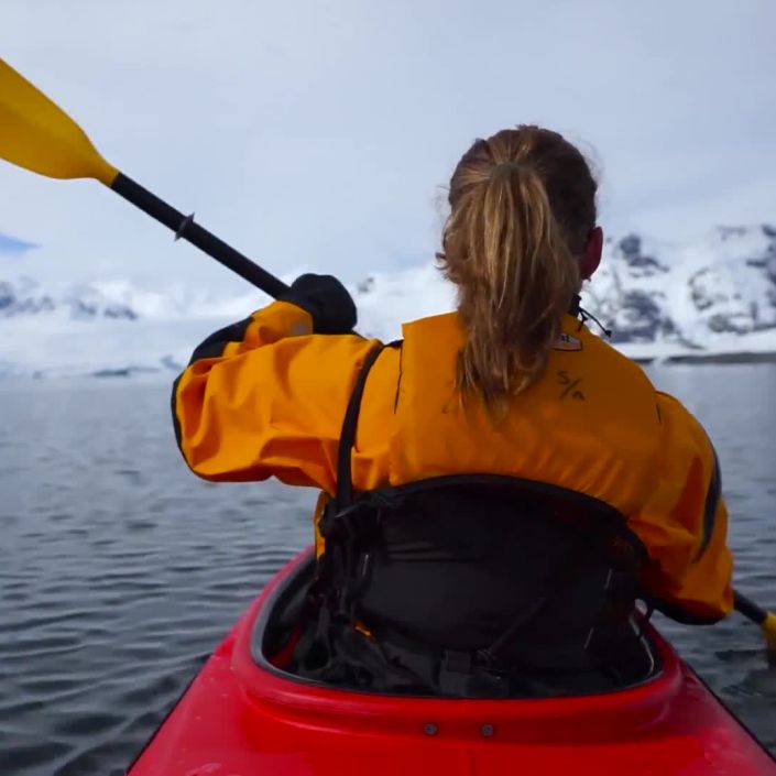 Explore the Frozen Beauty of Antarctica 