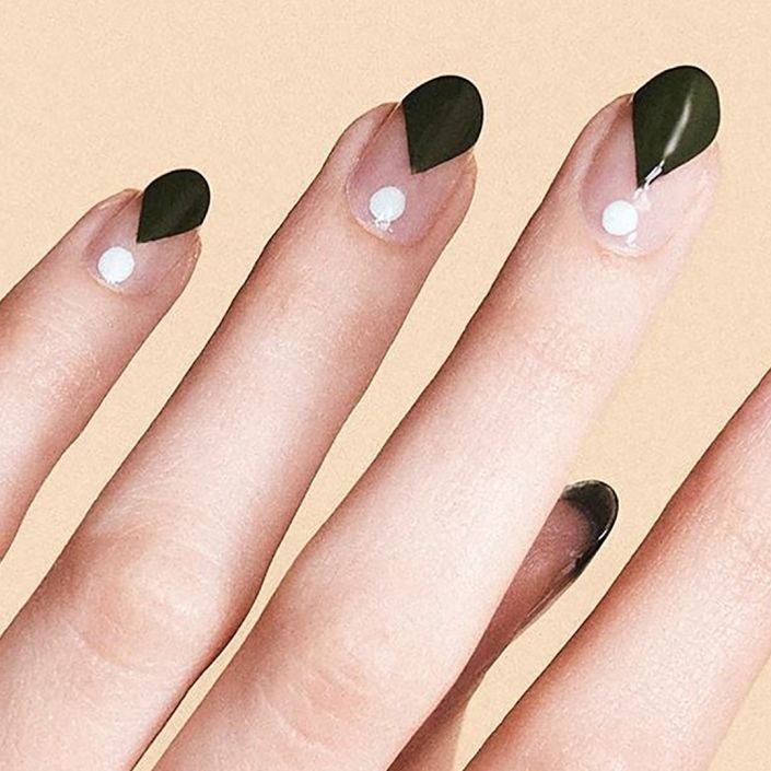 The 10 Prettiest Fall Manicure Trends to Try This Year