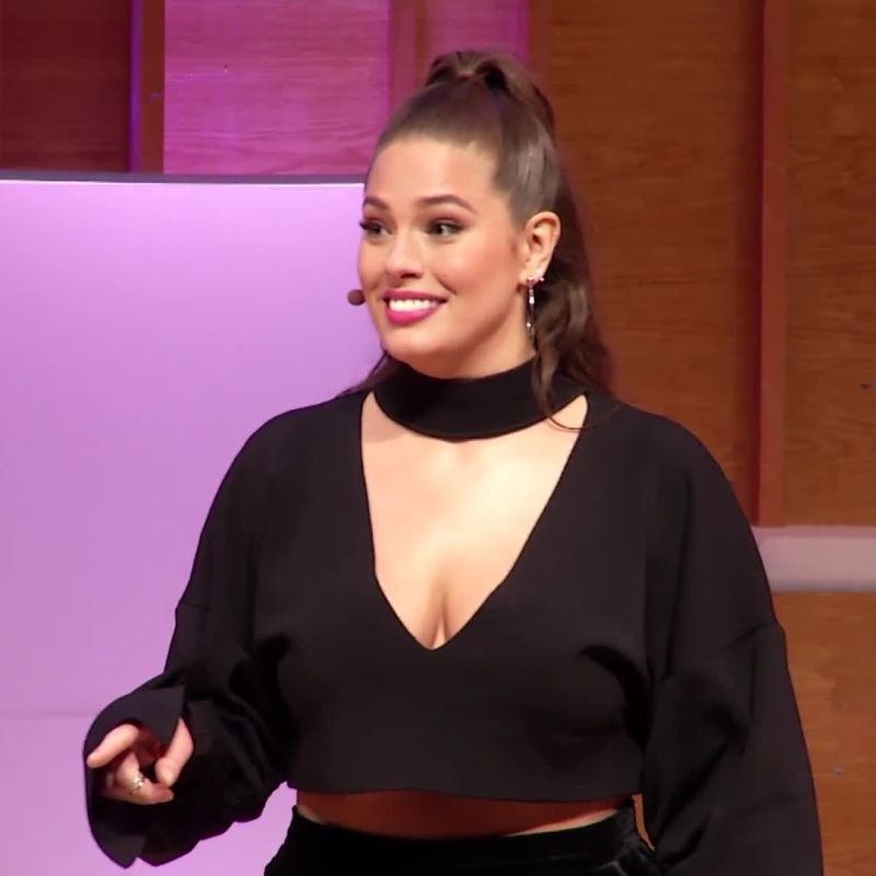 Ashley Graham Opens About Her First Break Up