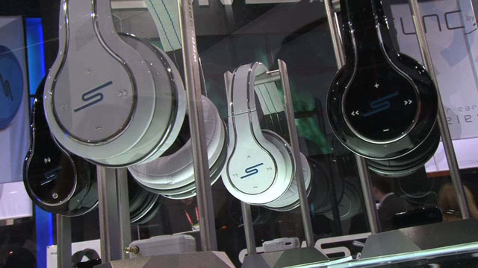 CES 2012: 50 Cent Touts SMS Audio's Sync Headphones