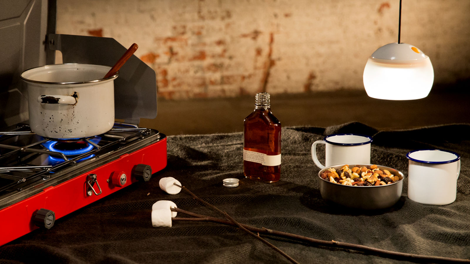 A Look at the Snowpeak Hozuki Lantern