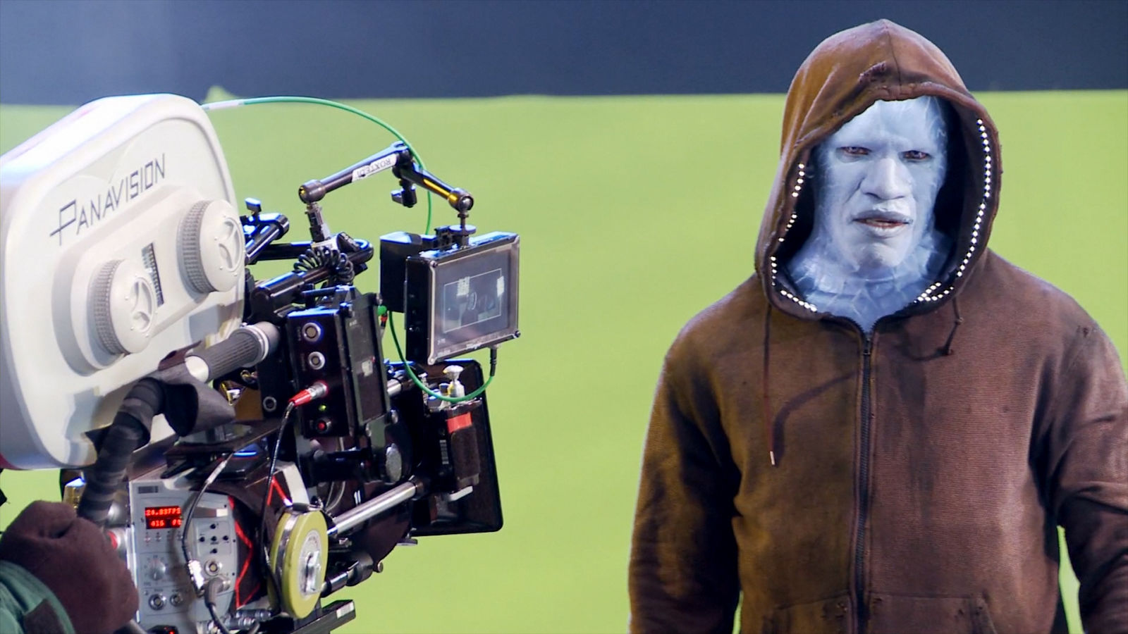 The Amazing Spider-Man 2: Transforming Jamie Foxx into the Villainous Electro