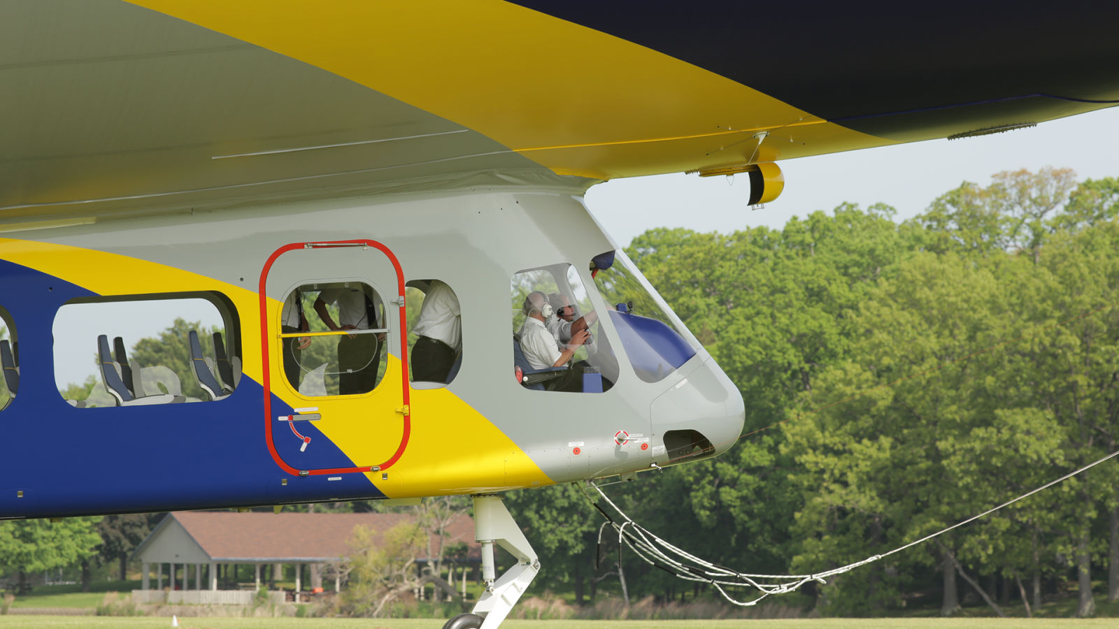 Goodyear Blimp Part 2: How Many Pilots Does it Take to Fly the New Goodyear Airship?