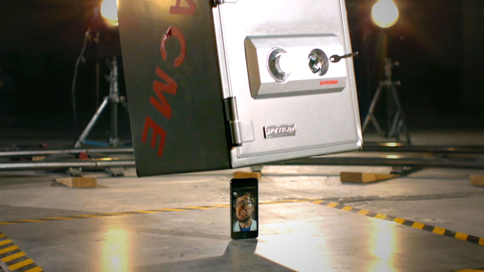 Want an iPhone 6? Smash Your iPhone 5s with a Safe