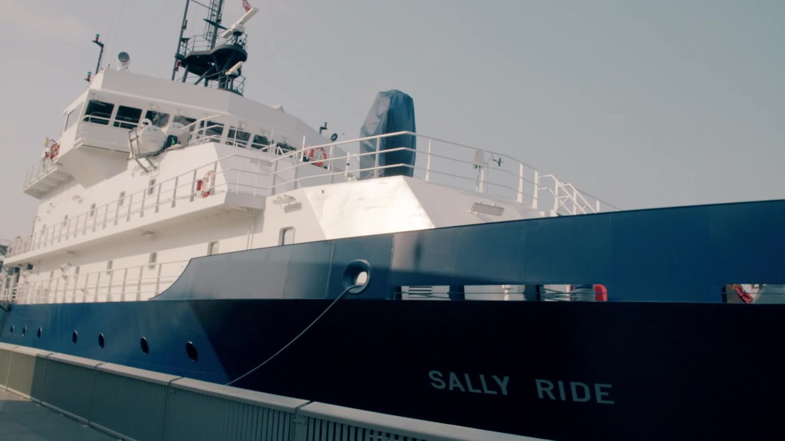 Take a Tour of the Most Tricked-Out Science Ship in America
