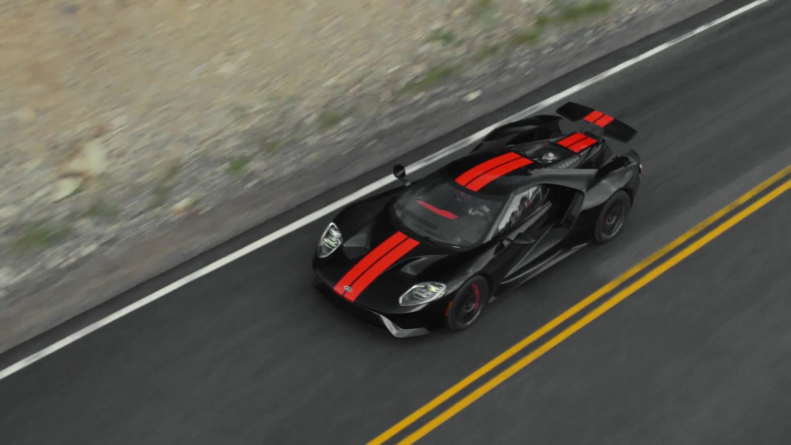 How Ford Built a New Kind of Supercar Engine