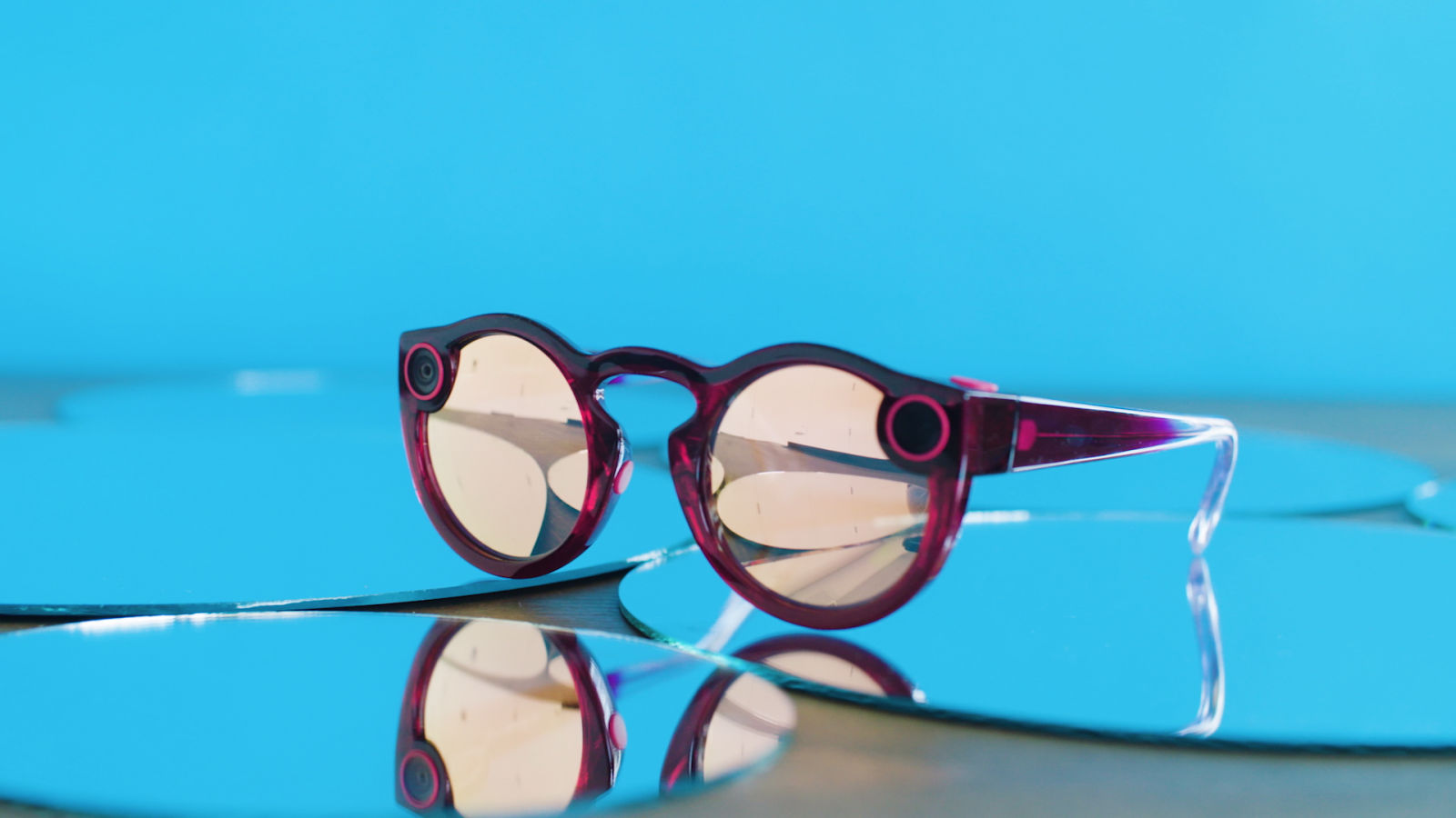 Snap Spectacles: Are They the Face Camera We’ve Been Waiting For?