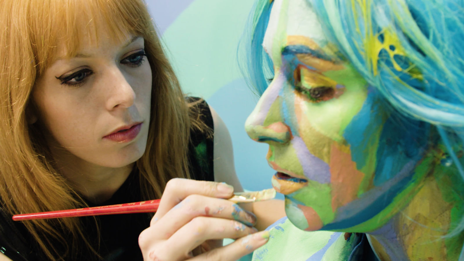 How This Artist Collapses Dimensions