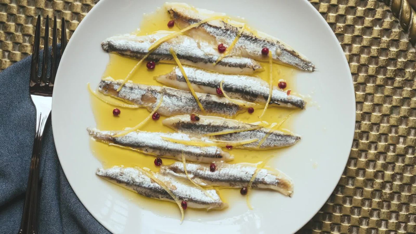 A Perfect Nashville Dive Motel & A "Wes Anderson" Hotel In New Orleans