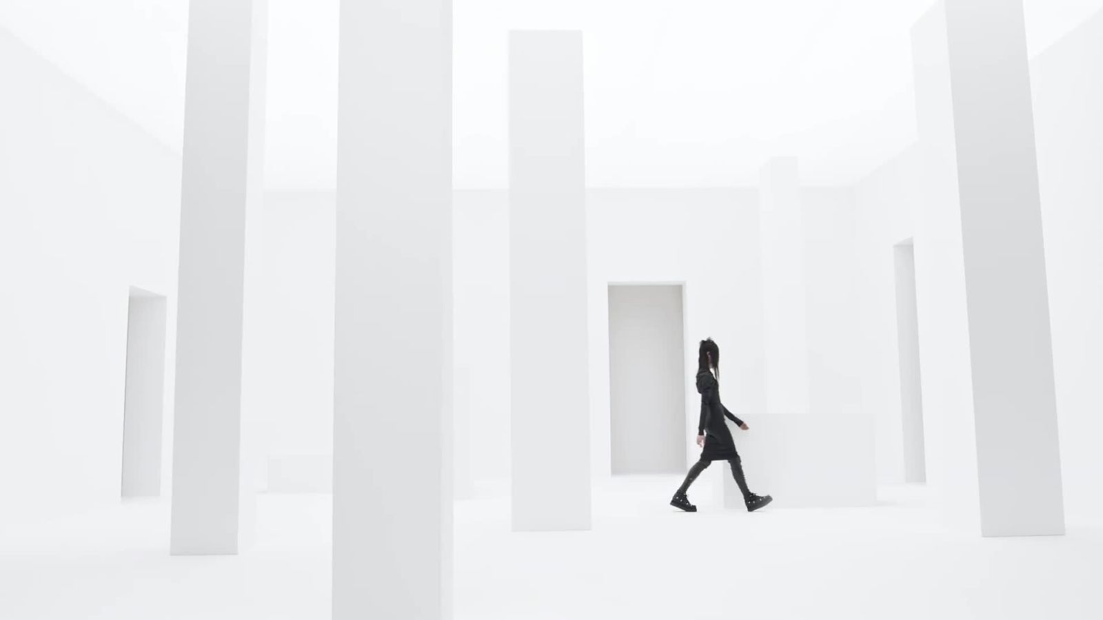 Watch the We11done Fall 2021 Ready-to-Wear Video