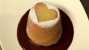 How to Make Almond Cakes for Valentine's Day