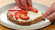 How To Make Healthy Ricotta and Strawberry Breakfast Toast