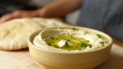 How to Make Garlic Hummus