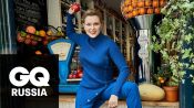Женщина года GQ 2017: Яна Троянова закидывает прохожих помидорами