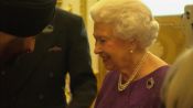 La regina Elisabetta con William e Kate al gala per l'India