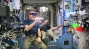 Guarda gli astronauti giocare con la realtĂ  aumentata nello Spazio