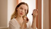 Dove Cameron muestra el paso a paso para conseguir un maquillaje sofisticado