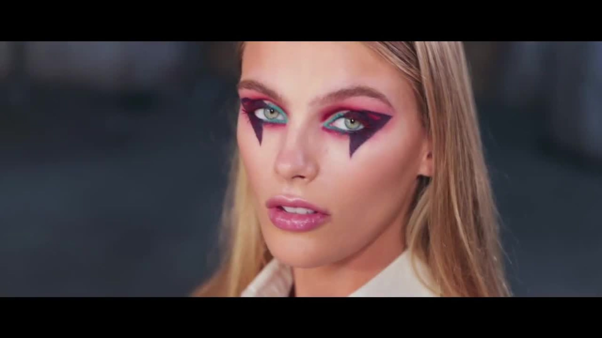 Watch Watch Lady Gaga'S Makeup Artist Create This Awesome, '80S-Inspired  Look | Allure