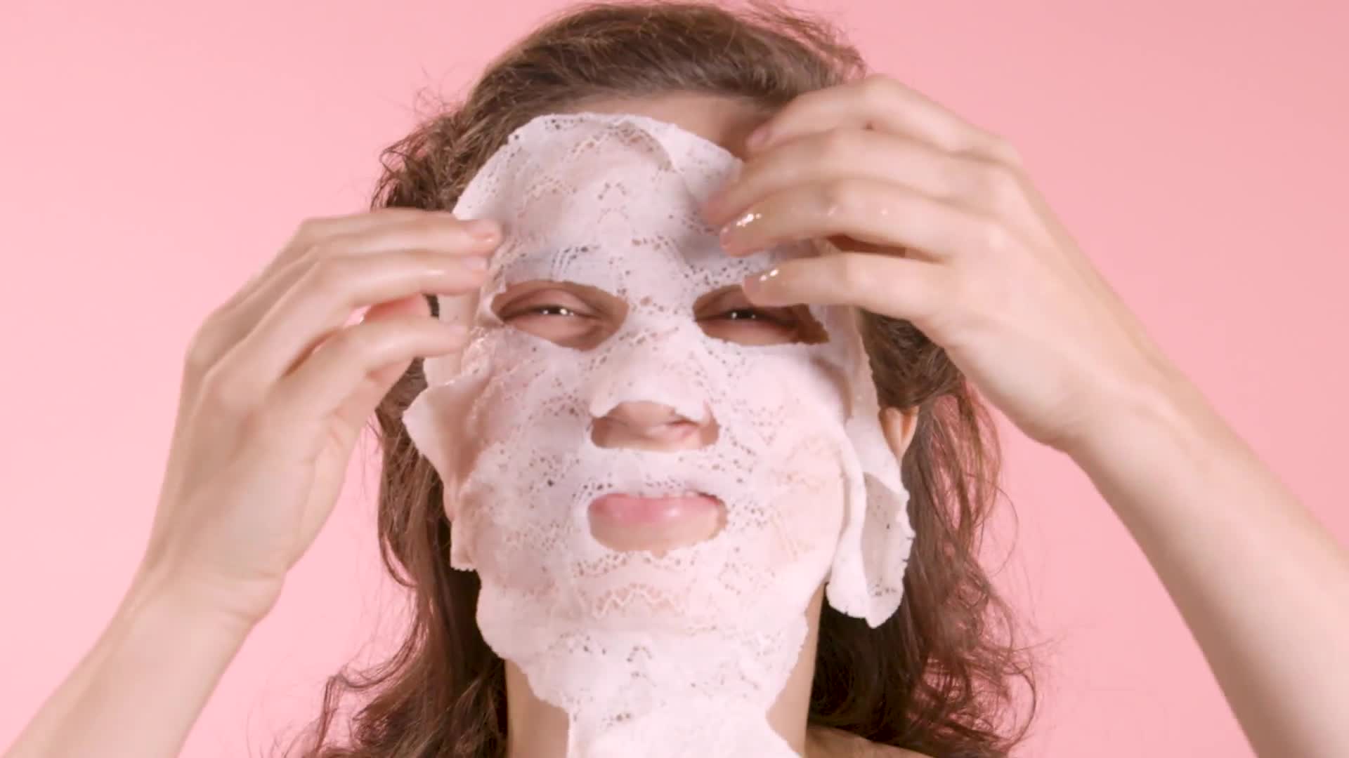 Watch We Tried This Lifting Sheet Mask Made of Lace