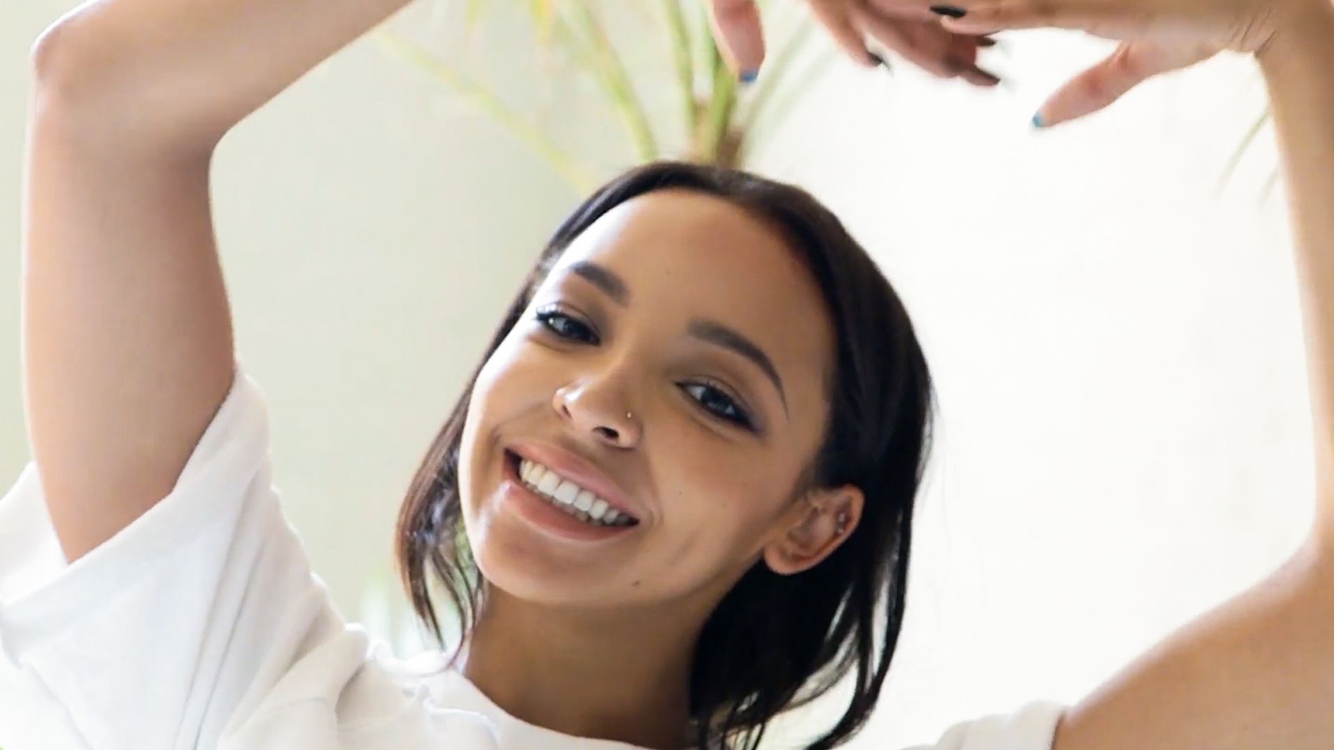 Watch Tinashe�s 4 Step BalletInspired Workout Routine