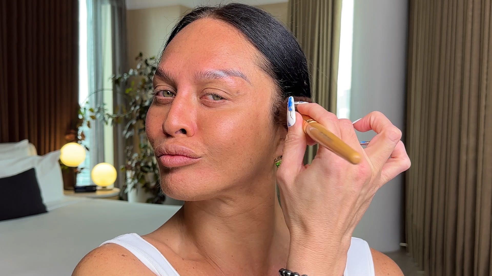 Watch Sasha Colby's 10 Minute OutofDrag Makeup 10 Minute Beauty