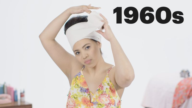 Kylie Jenner Is Getting Dragged For Her Foaming Face Wash Video