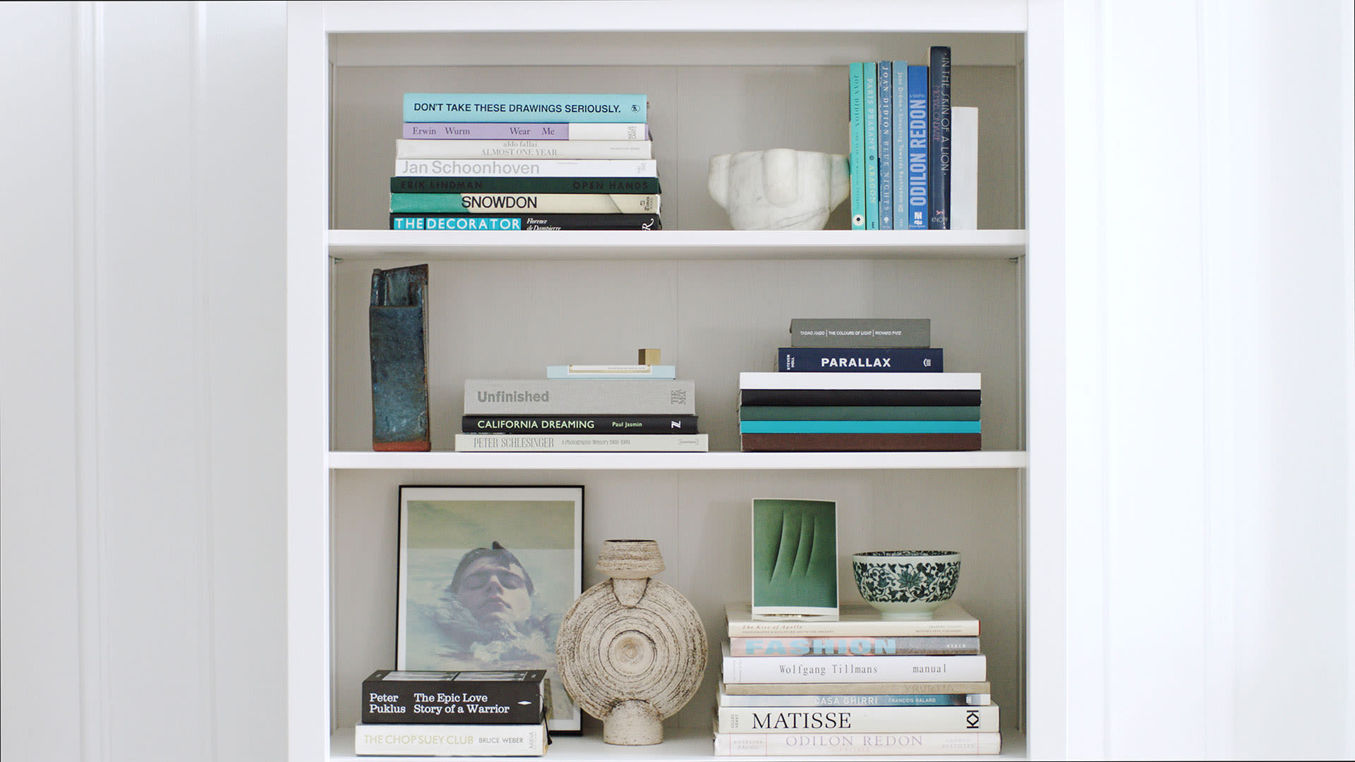 Watch 4 Ways To Fill Your Bookshelf With Style Architectural Digest