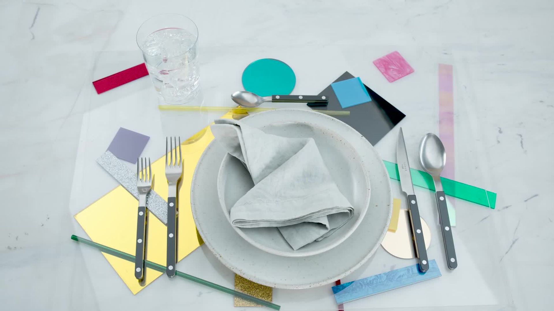 Watch 3 Creative Table Settings to Make Your Dinnerware Pop
