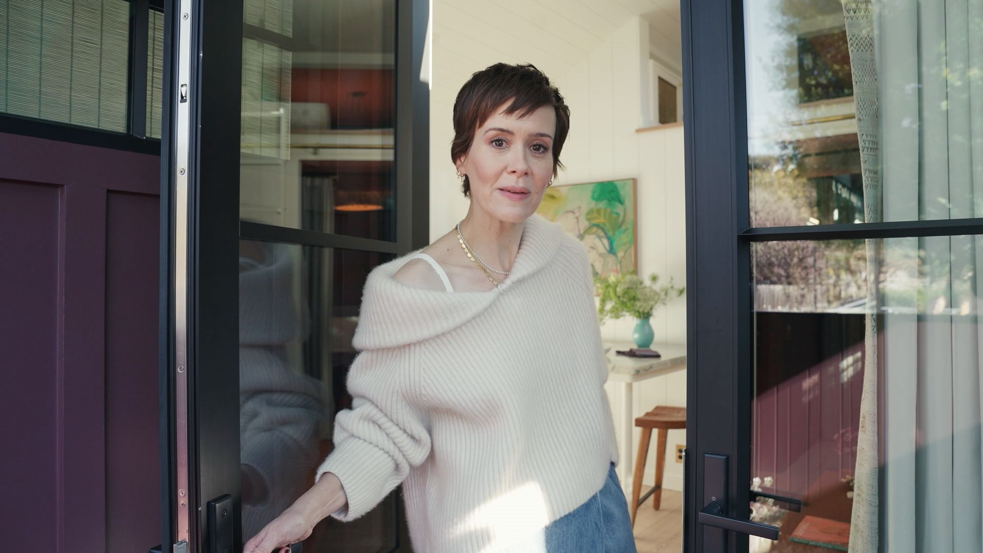 Watch La villa de Sarah Paulson à Miami AD Magazine