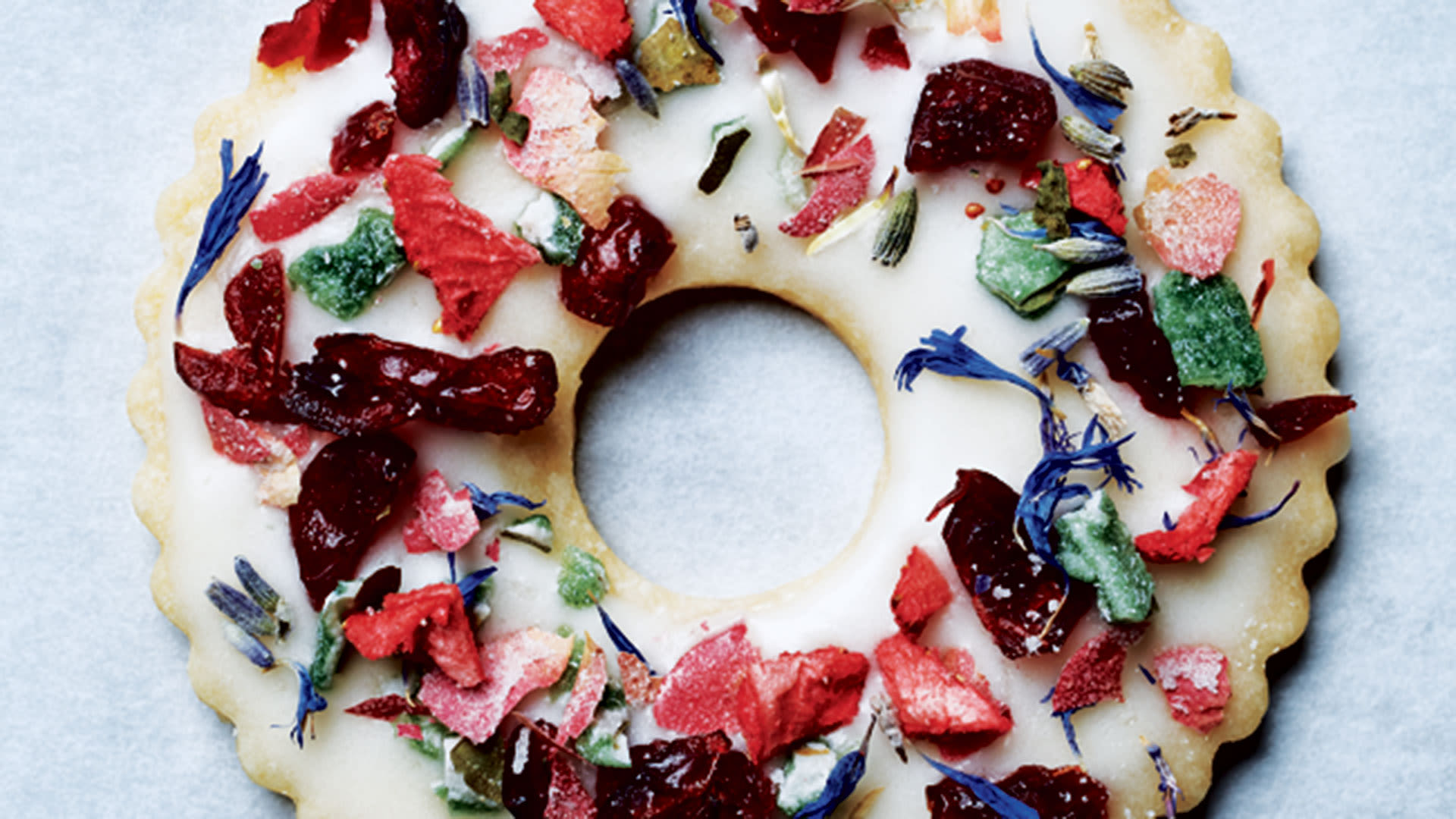 Watch Get All Fancy with Your Cookie Decorating Bon Appétit